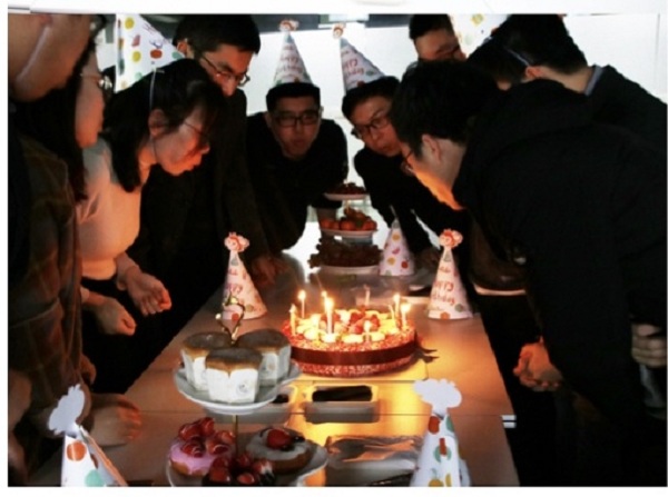 歡樂平安圣誕節(jié)，濃情溫馨生日會(huì)！